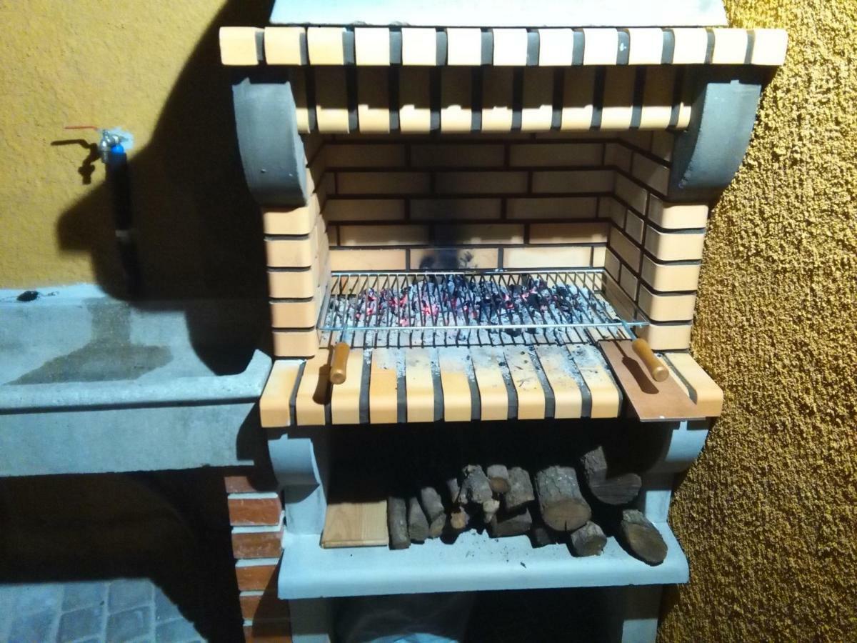 Maello Arroyo Milano Casa Rural מראה חיצוני תמונה